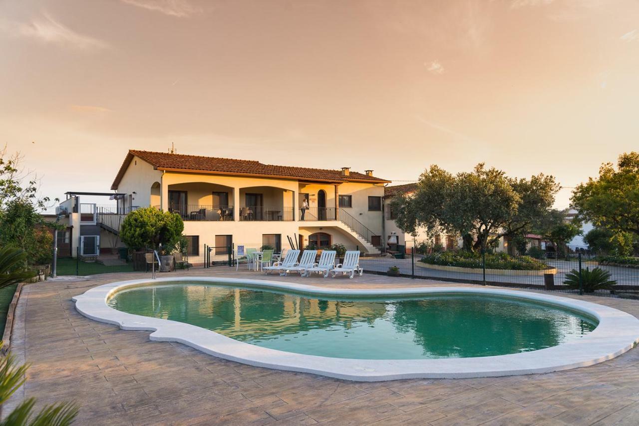 Can Gual Guest House Lametlla Del Valles ภายนอก รูปภาพ